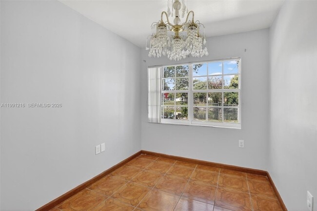 Building Photo - 2521 NW 72nd Ave