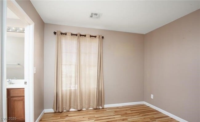 Building Photo - 10647 Bandera Mountain Ln