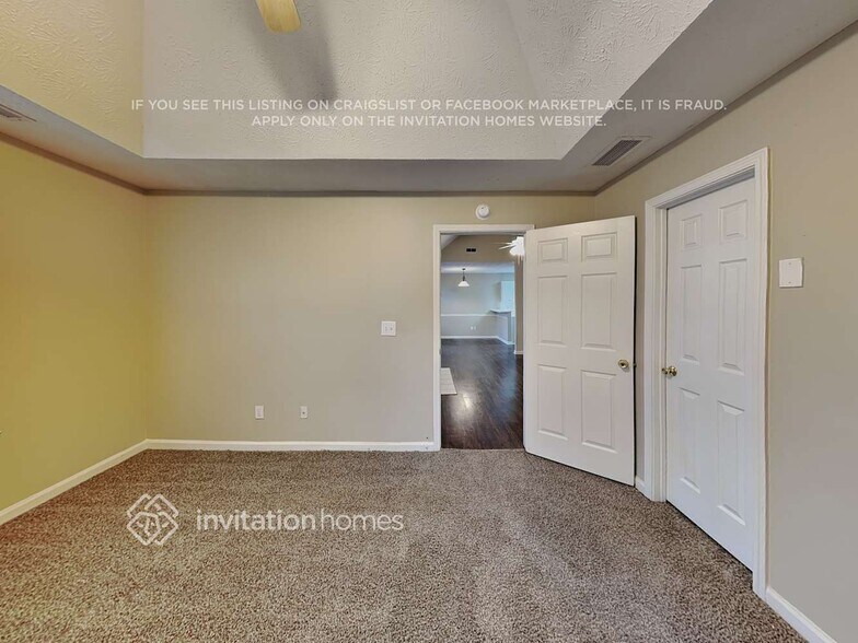 Building Photo - 212 Coldsprings Ct