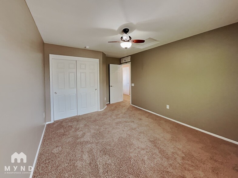 Building Photo - 10991 E Midnight Moon Ln