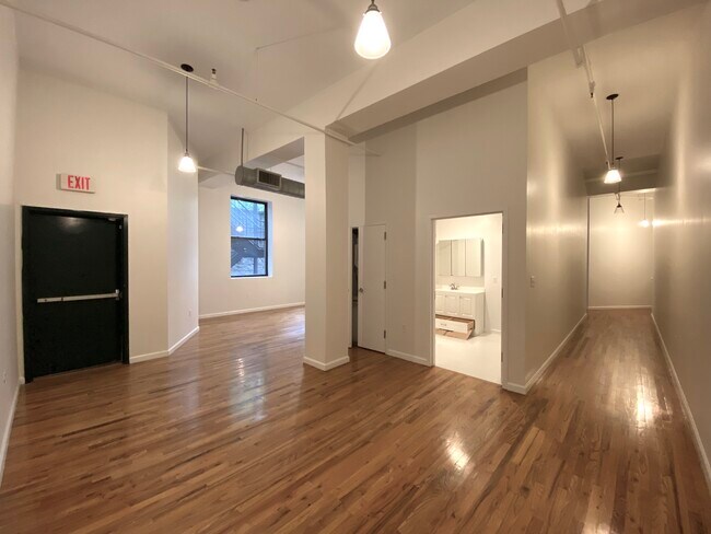 Building Photo - 12 N Broadway
