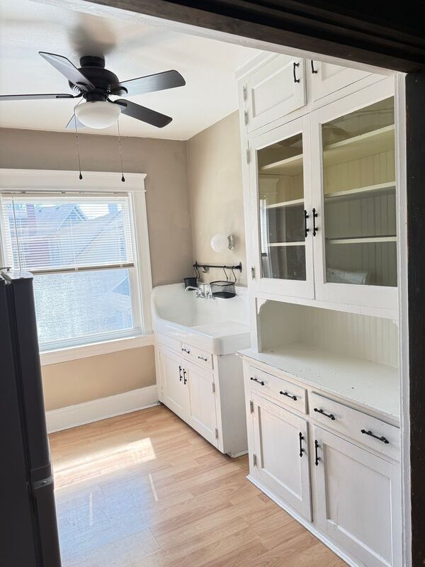 Building Photo - 3636 Besuden Ct