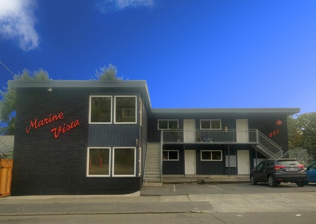 Building Photo - Marine Vista