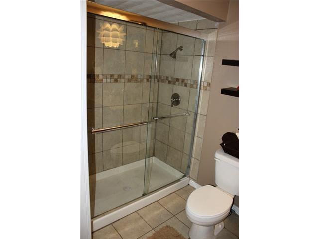 Building Photo - 5425 Slay Dr