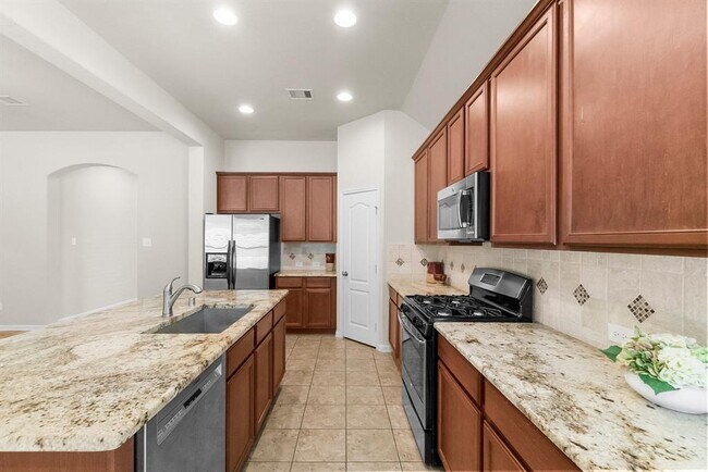 Building Photo - 3534 Woods Estates Dr
