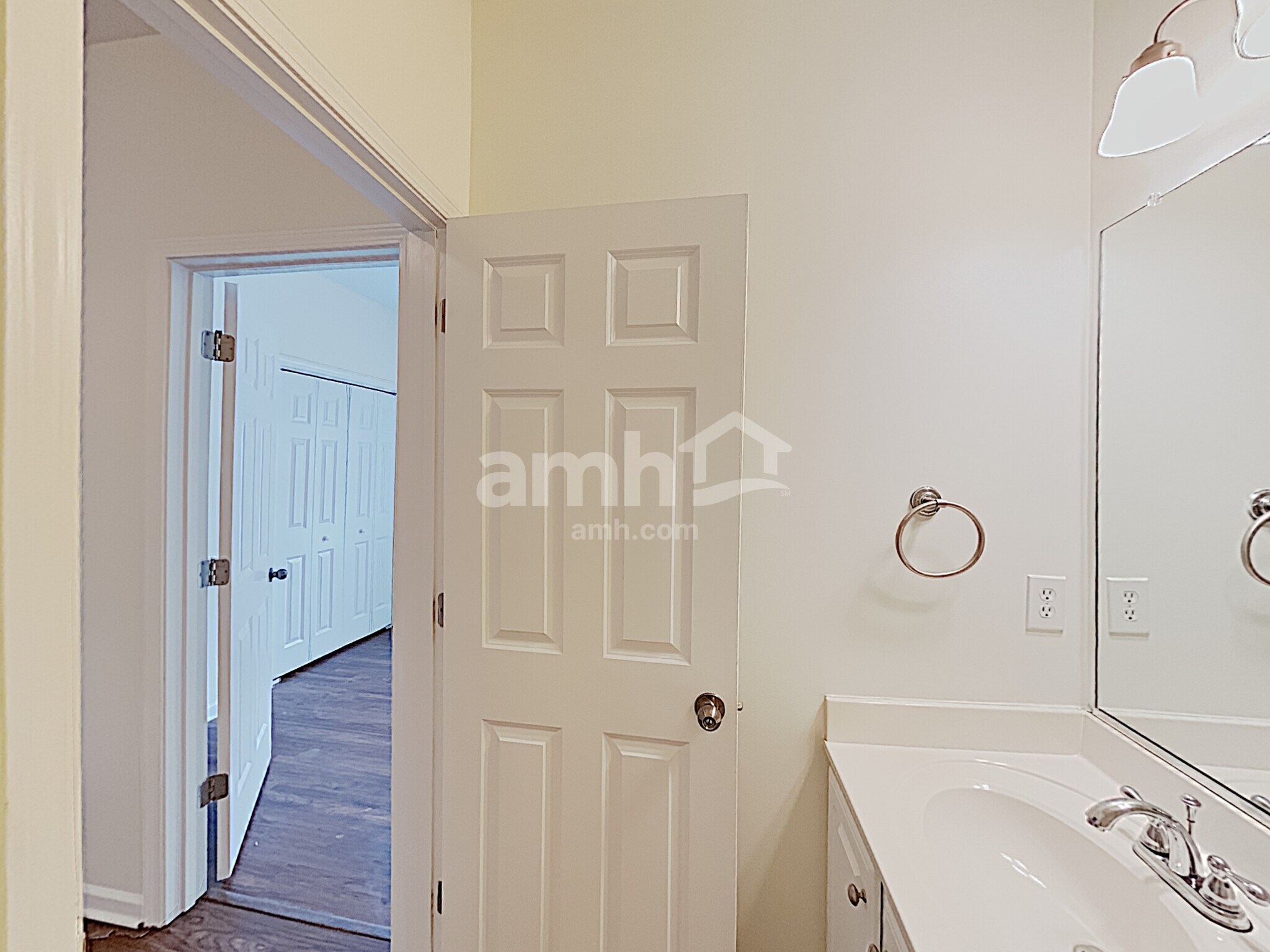 Building Photo - 34 Kodiak Ct