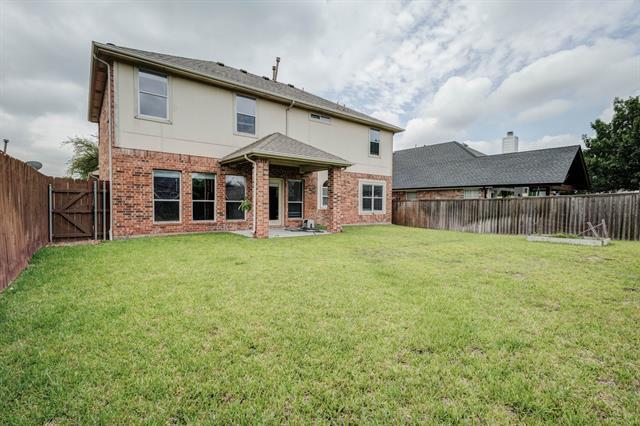 Building Photo - 6107 Lakecrest Dr