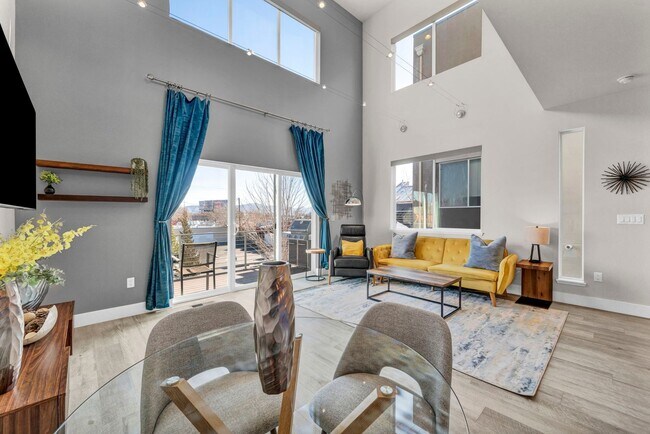 Building Photo - Mid-Town Modern Gem With EV Charger