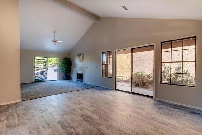 Building Photo - Charming South Chandler home with loft