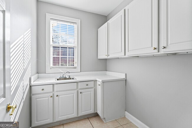 Building Photo - 147 Bayberry Hls