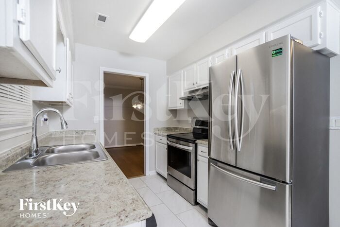 Building Photo - 3224 Timberwolf Ave