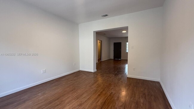 Building Photo - 4765 N Miami Ave