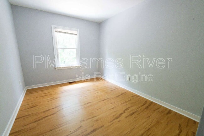 Building Photo - 3403 Chalfont Dr