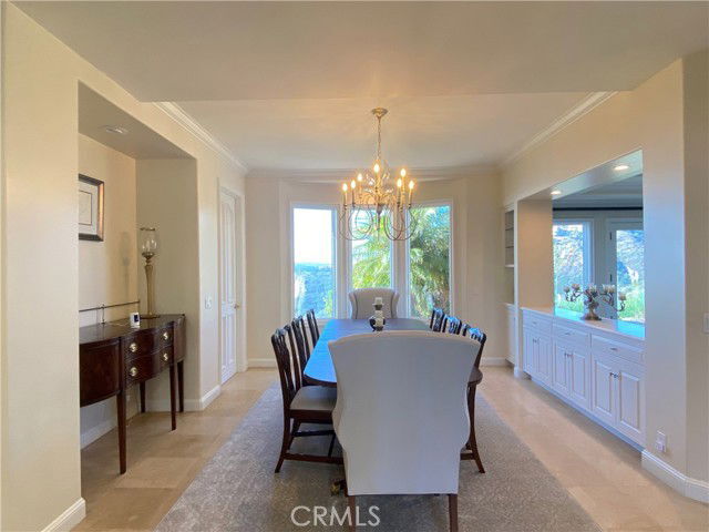 Building Photo - 27 Le Conte