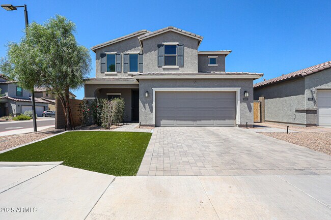 Building Photo - 3332 W Dunbar Dr