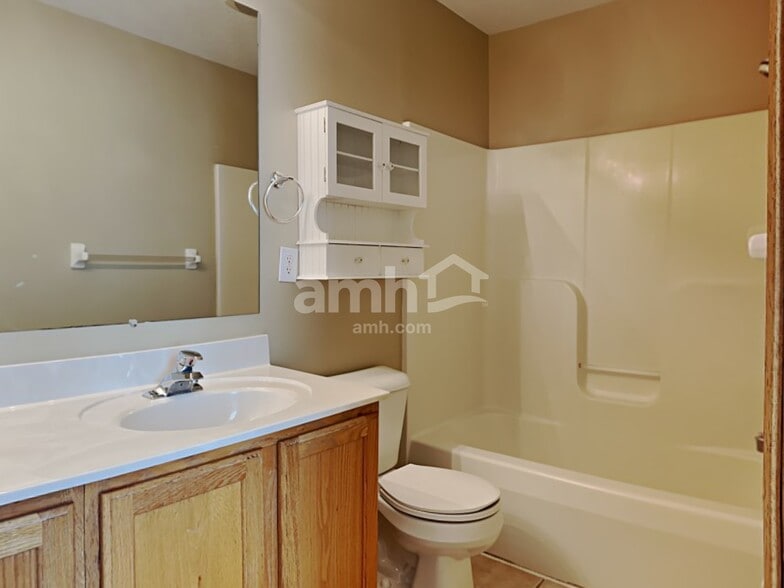 Building Photo - 2565 Allegro Ln