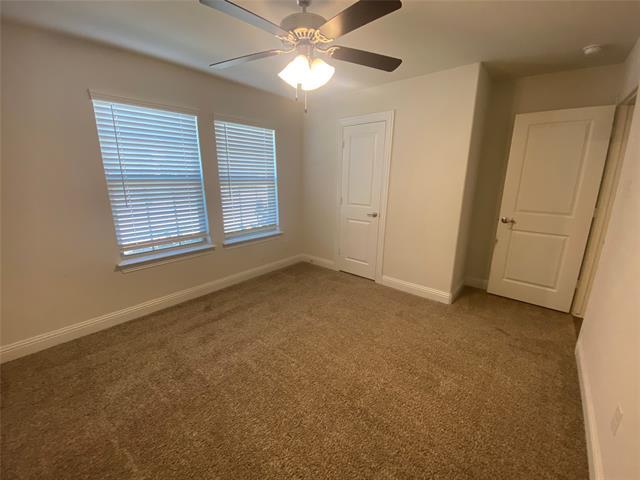 Building Photo - 4005 Waterford Dr