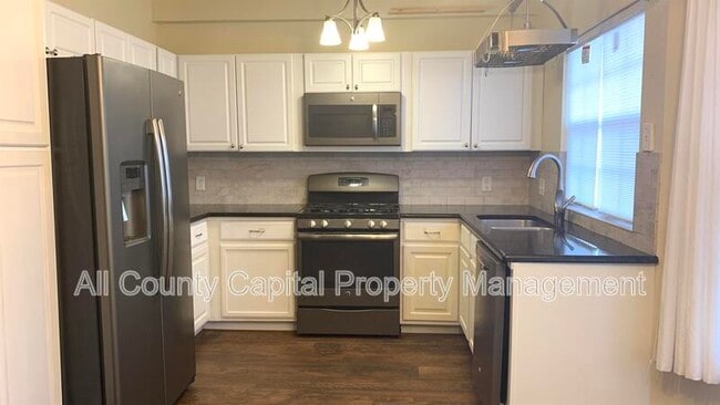 Building Photo - 1233 Conway Dr