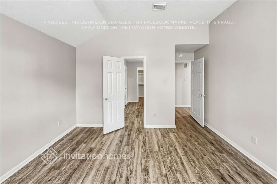 Building Photo - 4330 Spoonbill Dr