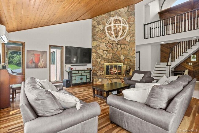 Building Photo - 613 Horsepound Rd