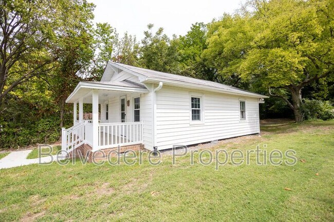 Building Photo - 507 Law St