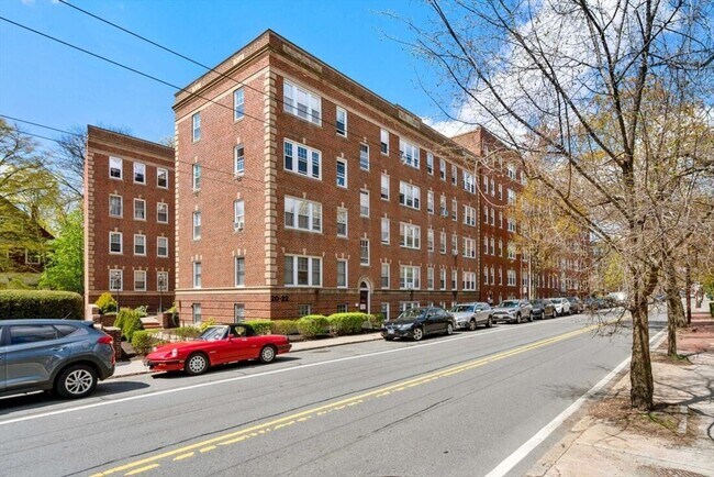Building Photo - 20-22 Concord Ave