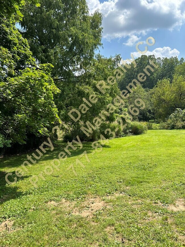 Building Photo - Beautiful 2 Bedroom Home in South Eastern ...
