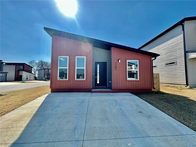 Building Photo - 1101 States Ave