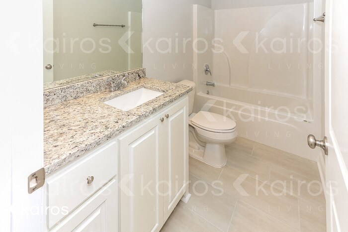Building Photo - 15713 Boothy Ln