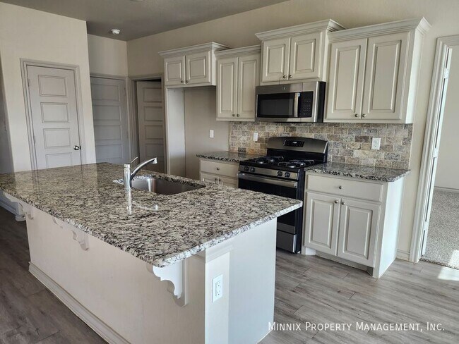 Building Photo - 7103 22nd St