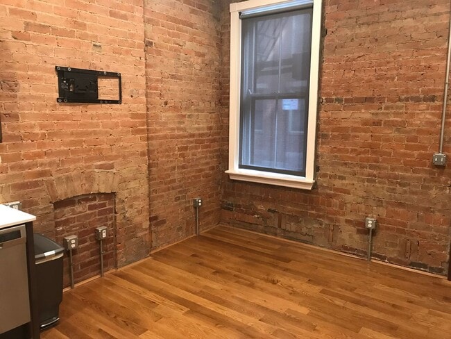 Building Photo - Bright Studio at Turner Hall