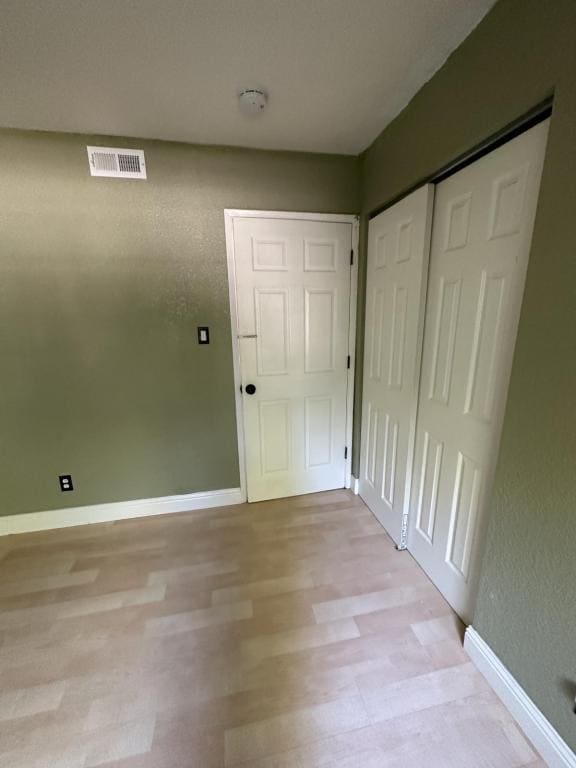 Building Photo - 6601 Lindbrook Way