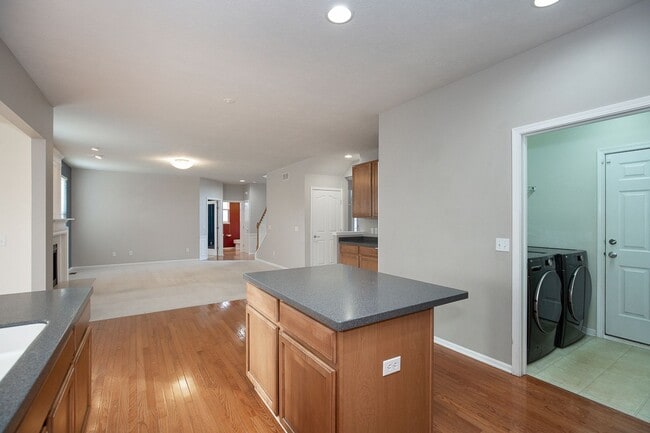 Building Photo - Welcome Home! 4 Bedroom/2.5 Bath Home in Avon!