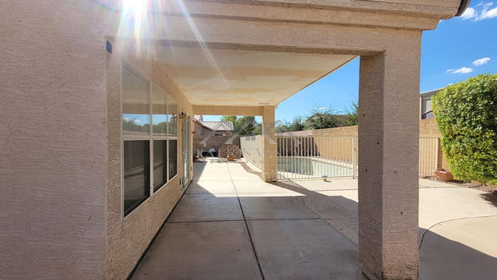 Building Photo - 6714 W Wahalla Ln