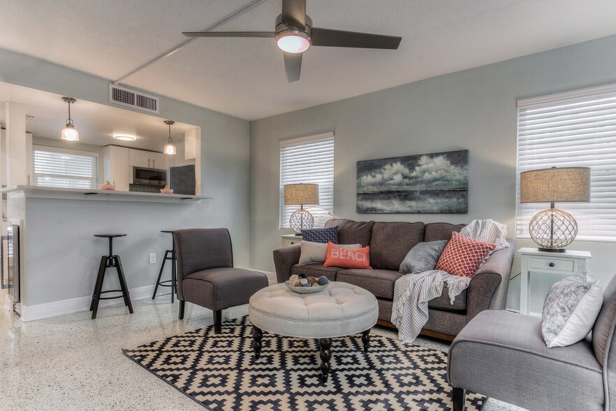 Bayside Villas 1846 Shore Dr S South Pasadena FL 33707 Apartment Finder