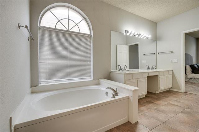 Building Photo - 209 Madisson Dr