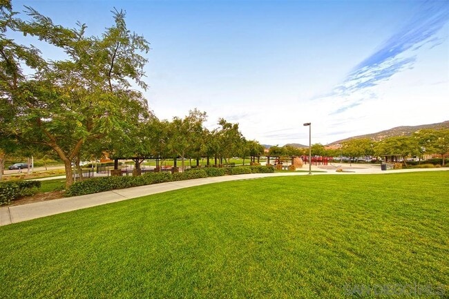 Building Photo - 10543 Avenida Olinda