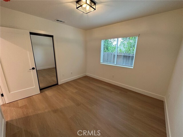 Building Photo - 1155 N Currier Ave
