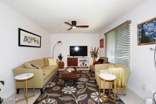 Building Photo - 8237 E Orange Blossom Ln