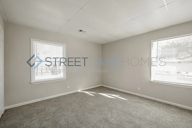 Building Photo - 4550 Timothy St