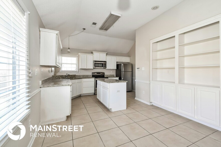 Building Photo - 9254 Tamhaven Dr