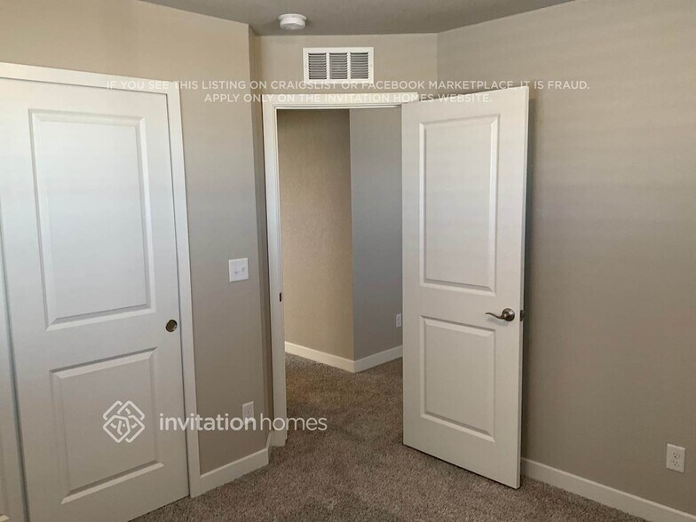 Building Photo - 11811 Mission Peak Pl