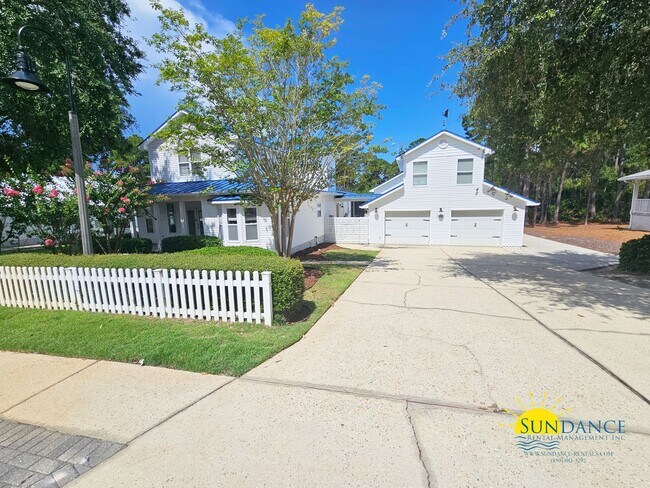 Building Photo - 360 Tradewinds Dr