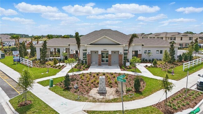 Building Photo - 1777 Walnut Crk Dr