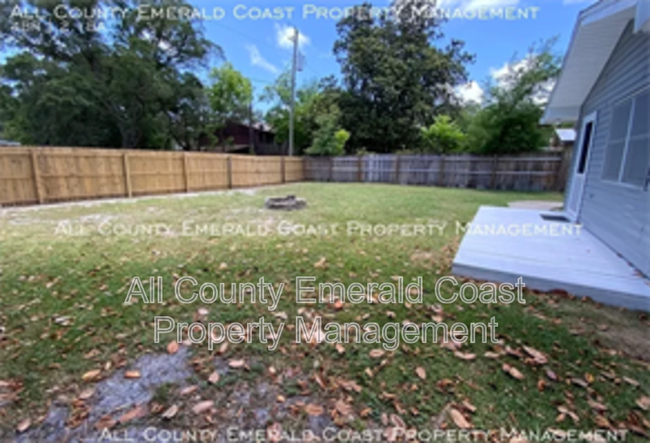 Building Photo - 521 Marlowe Dr