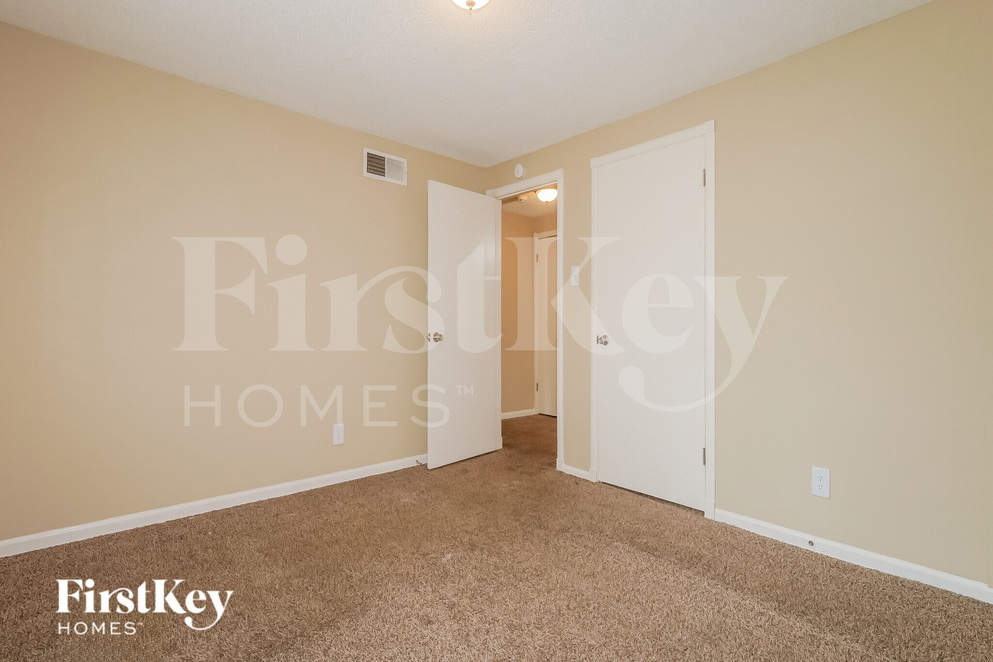 Building Photo - 4832 Rolling Meadows Dr