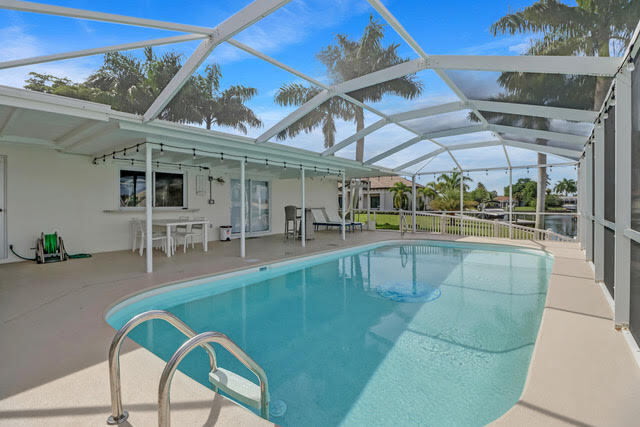 Building Photo - 3522 SE 17th Ave