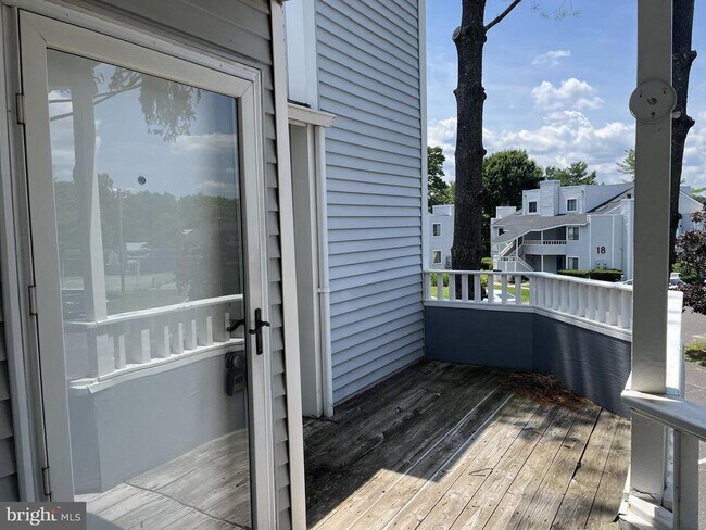 Building Photo - 1504 Walden Ct