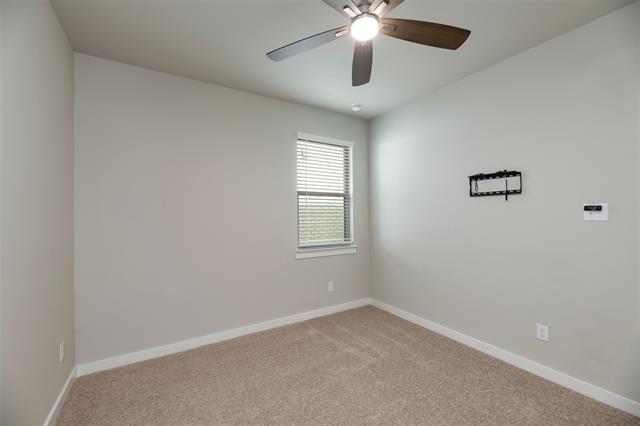 Building Photo - 222 Goosewood Dr