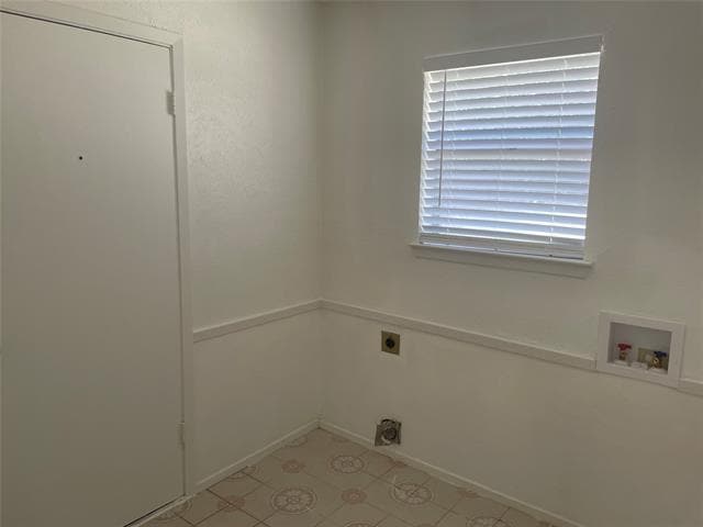 Building Photo - 2014 Bay Oaks Dr
